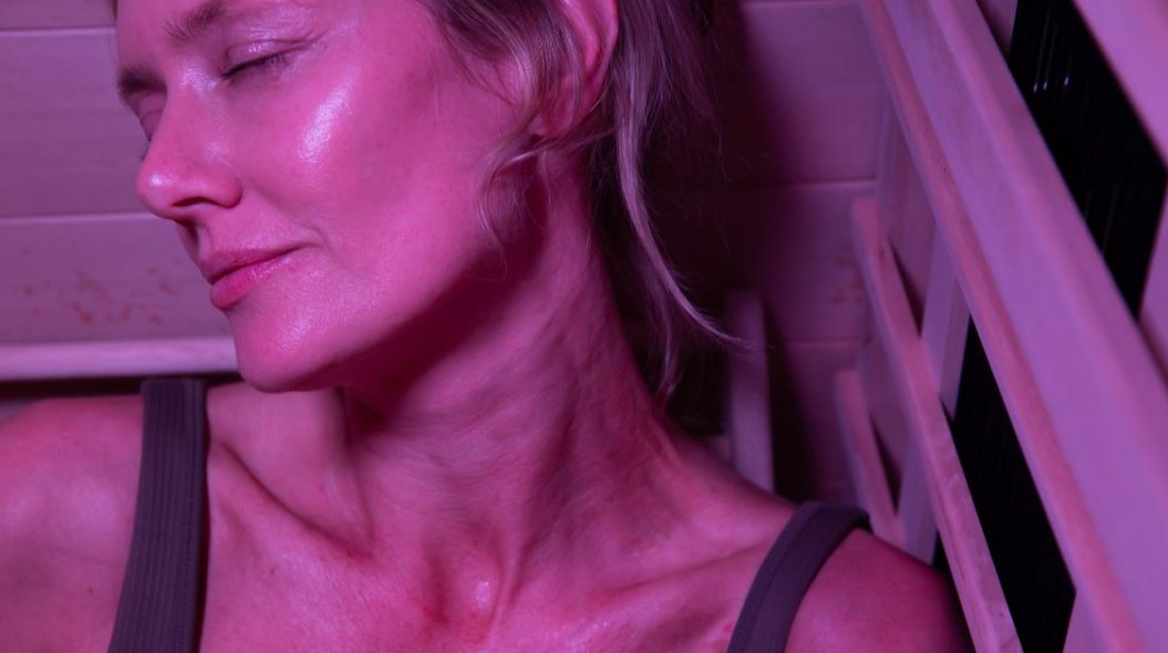 Red Light Therapy for Migraines: A New Pain Relief Option