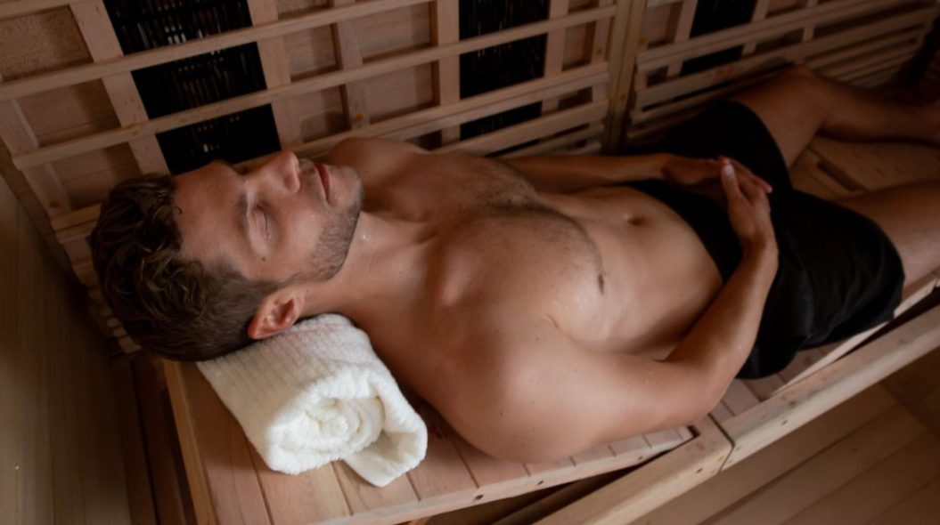 Arthritis Relief: How Infrared Saunas Help Reduce Pain
